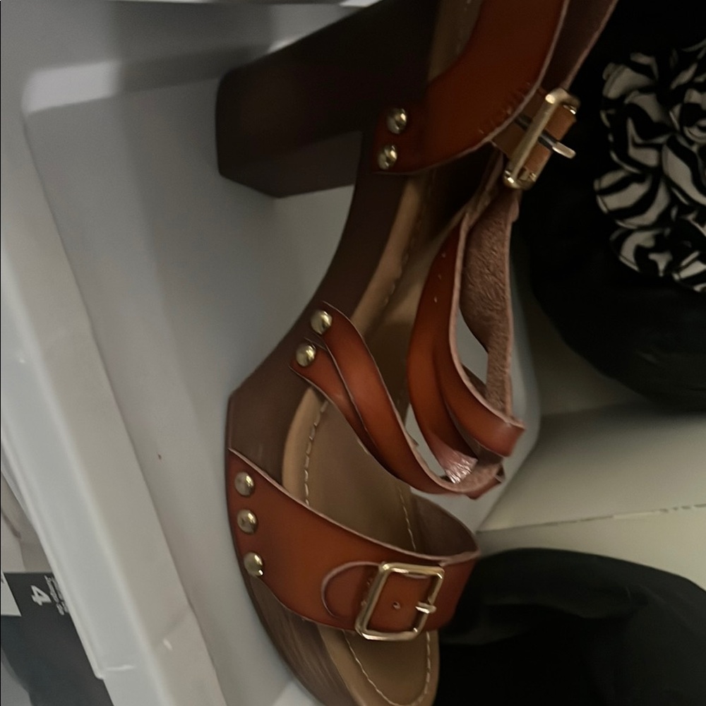 Brown Heeled Sandals with Woven Straps and Studs